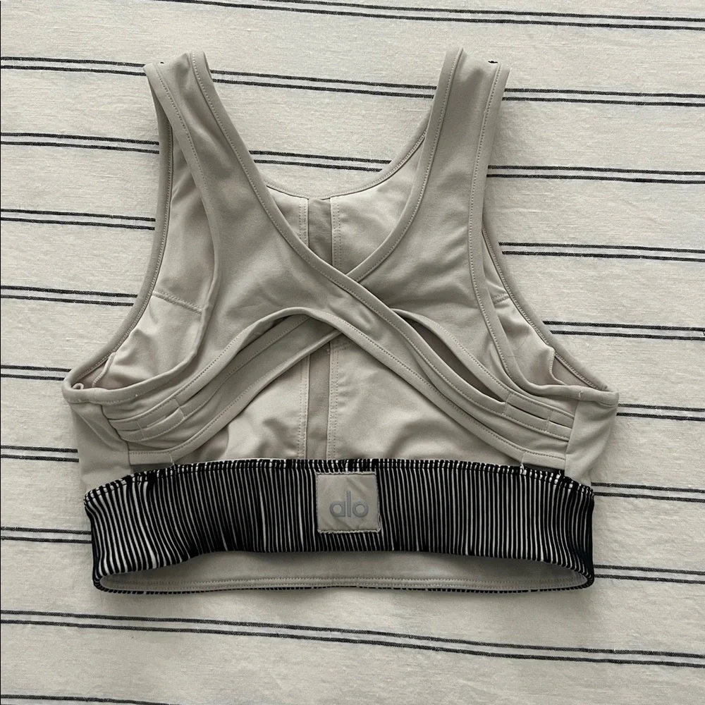 Worn Twice Alo sports bra